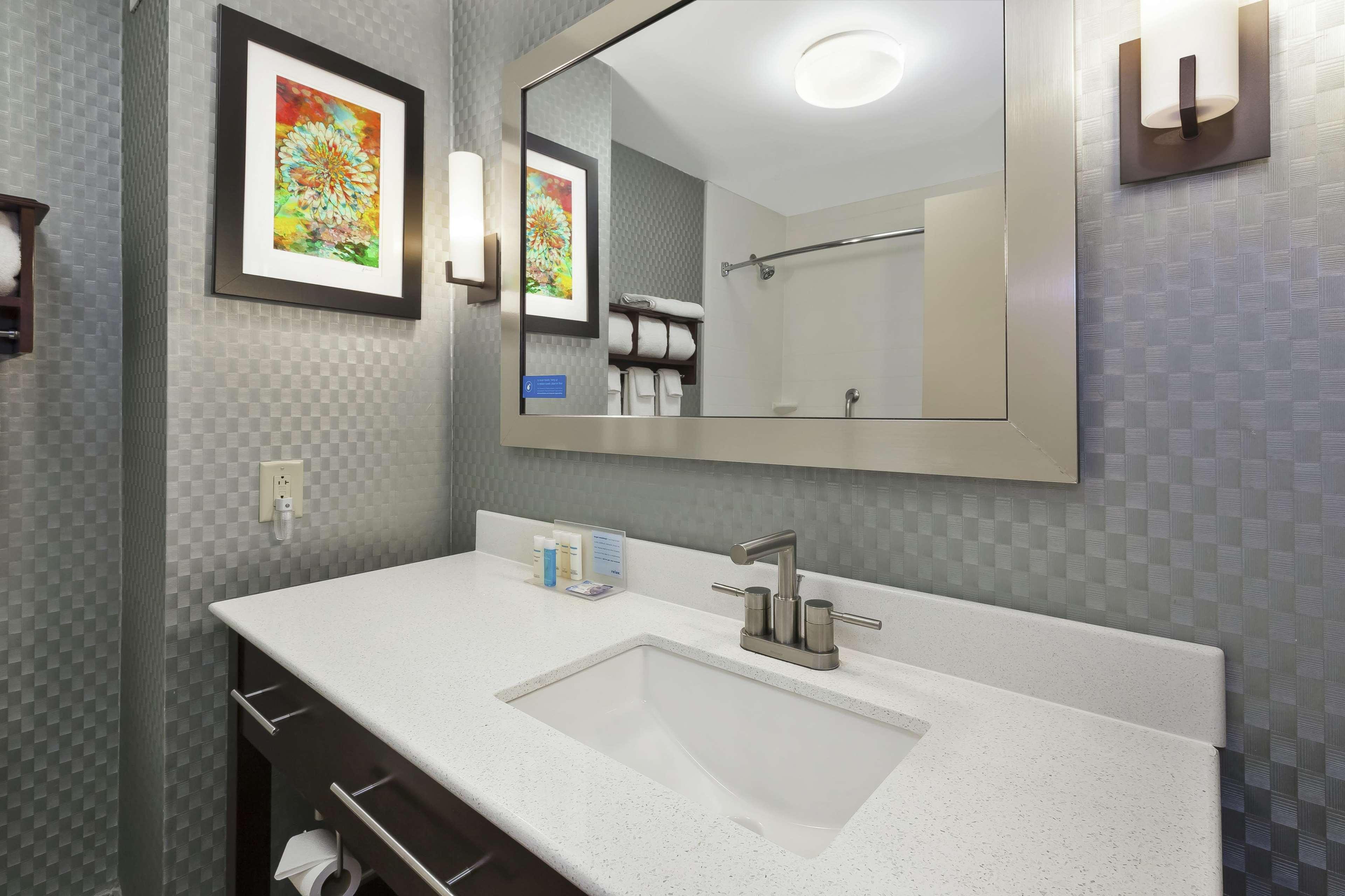 Hampton Inn Clinton Esterno foto