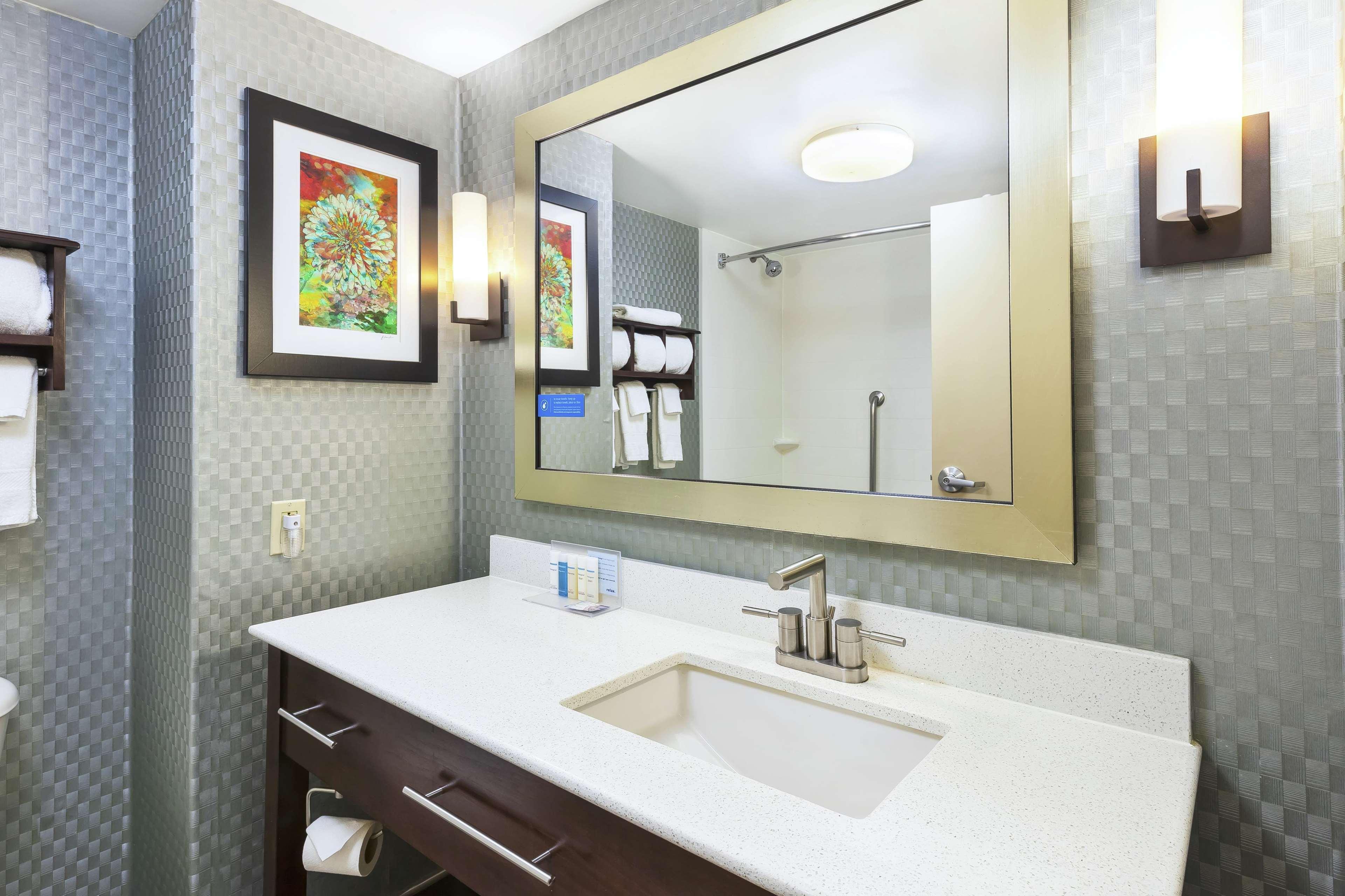 Hampton Inn Clinton Esterno foto