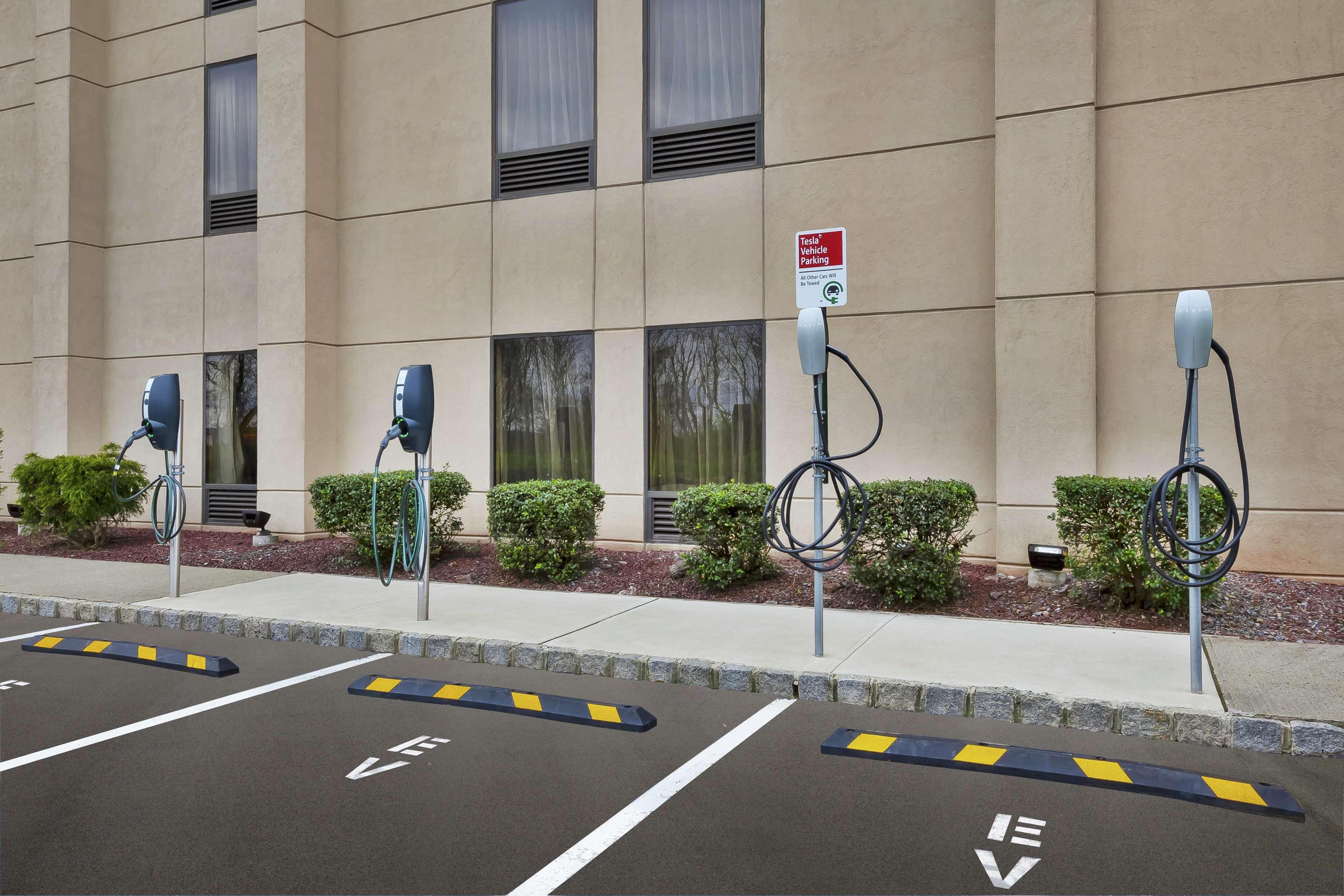 Hampton Inn Clinton Esterno foto