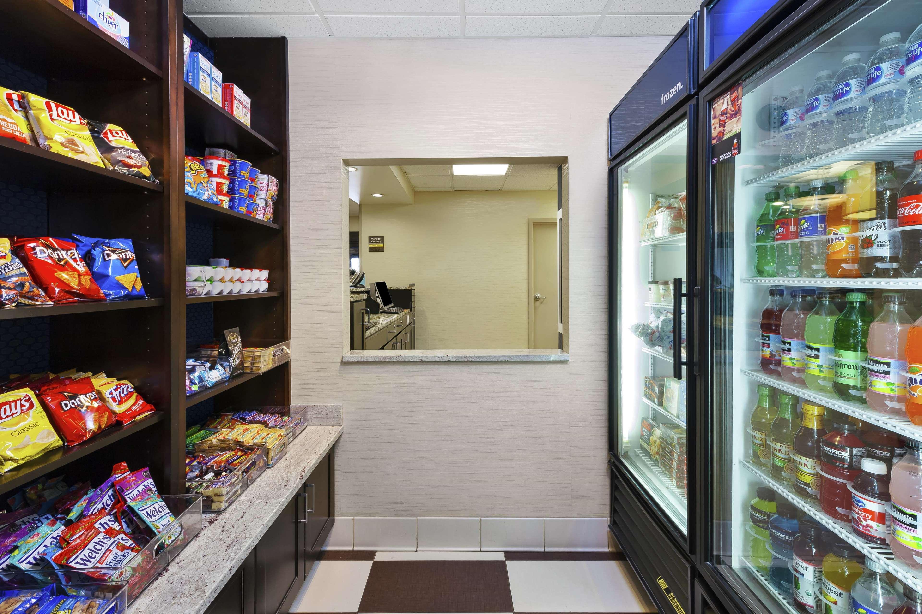 Hampton Inn Clinton Esterno foto