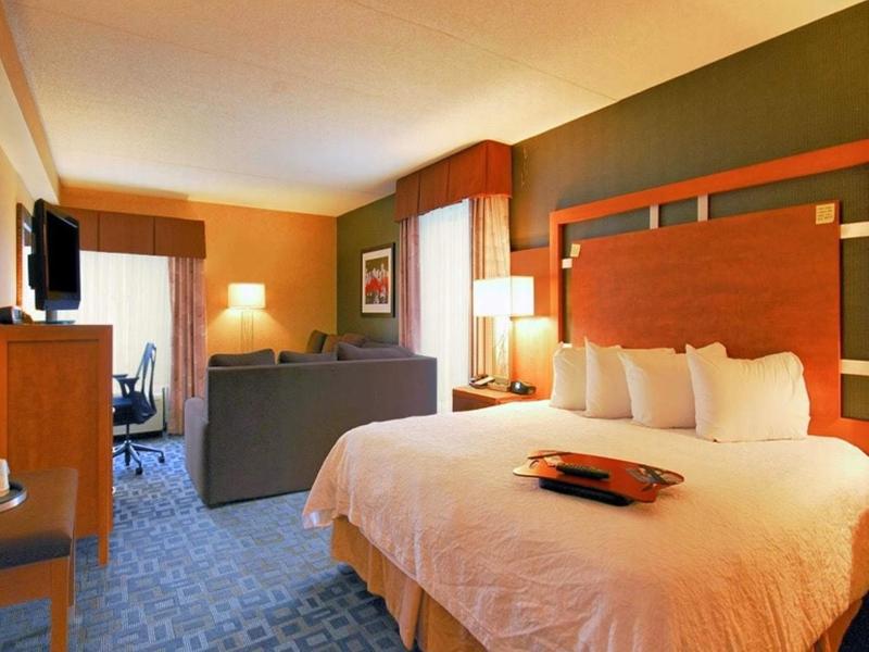 Hampton Inn Clinton Esterno foto